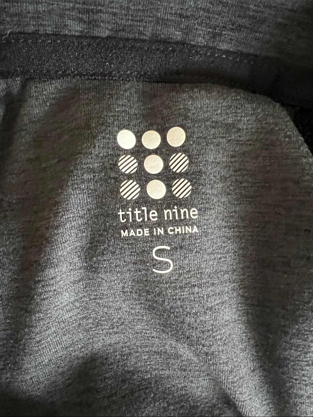 Title Nine Vitality Heather Black Jacket Active Performance. Size Small - Picture 4 of 4